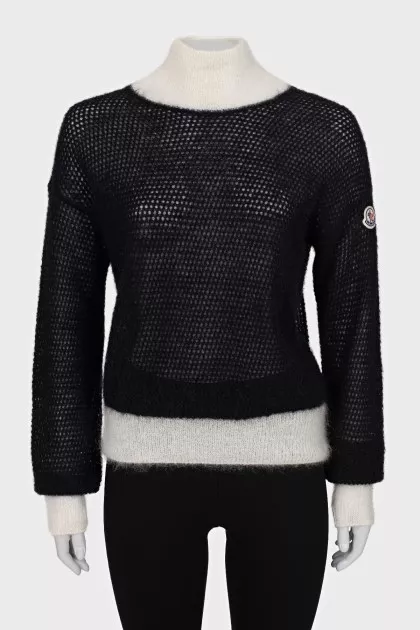 Black and white chunky knit sweater