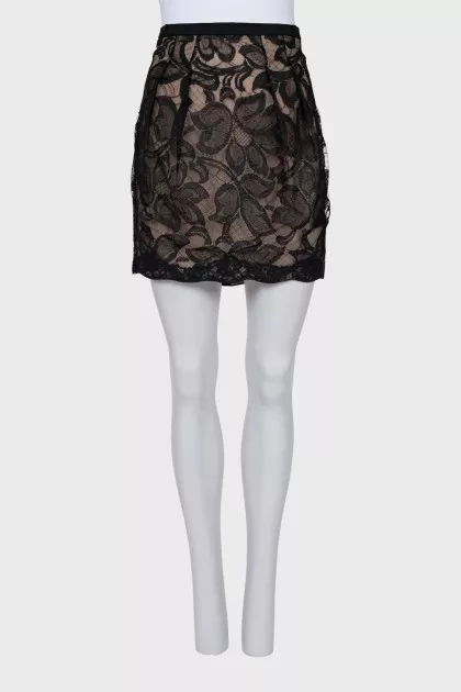 Fitted mini skirt with lace
