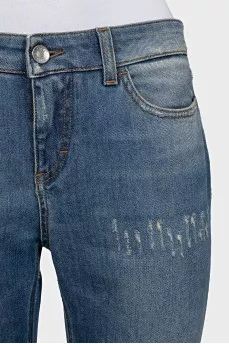 Skinny fit jeans with distressing