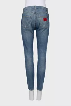 Skinny fit jeans with distressing