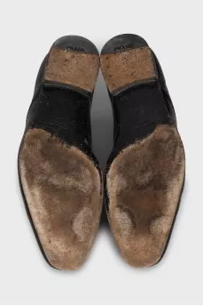Men's perforated leather shoes