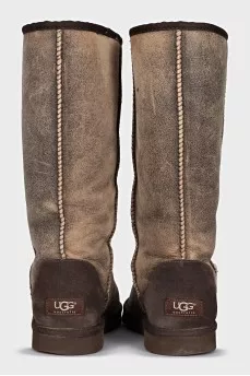 Brown fur-lined ugg boots
