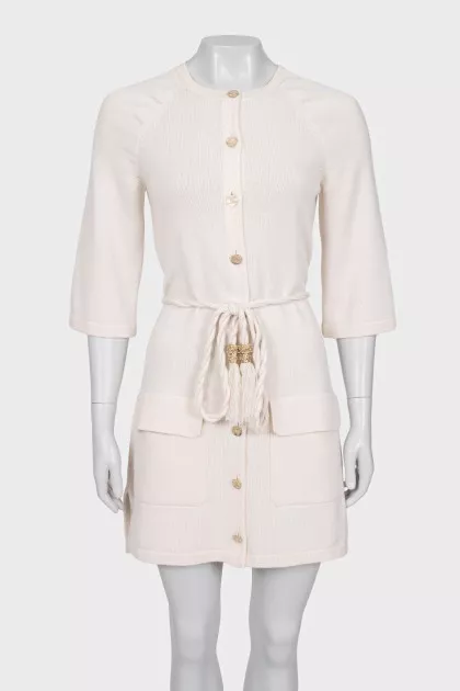 Cashmere dress with a belt