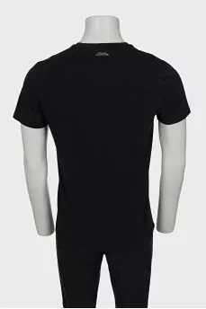 Men's black printed t-shirt