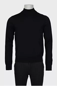 Men's black turtleneck with tag