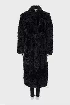 Reversible coat with buttons