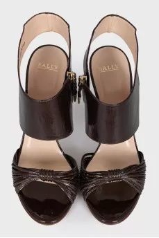 Brown sandals with a wide top