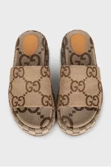 Platform slides with signature monogram