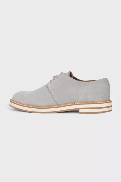Blue suede brogues