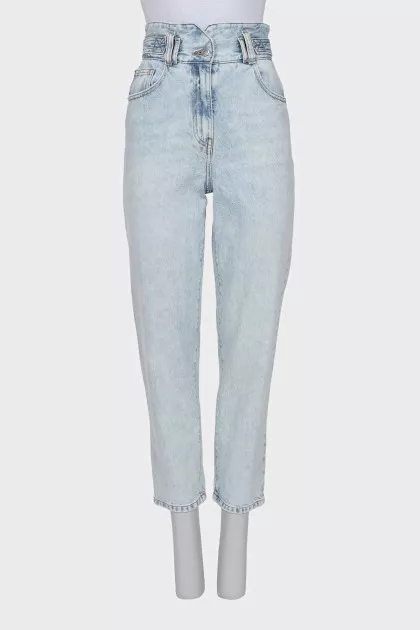 High-waisted straight jeans