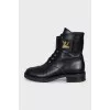 Black Wonderland boots