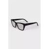 Black cat-eye glasses