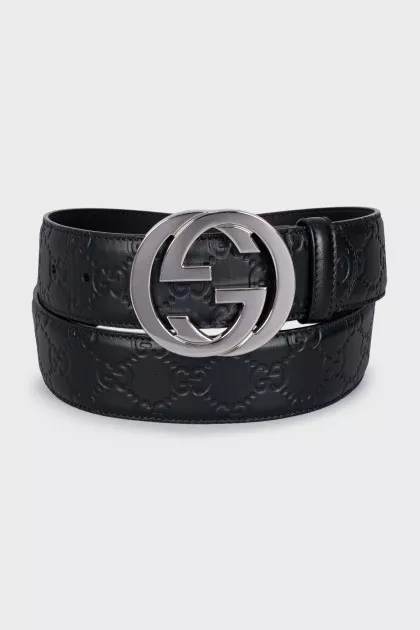 Embossed leather belt