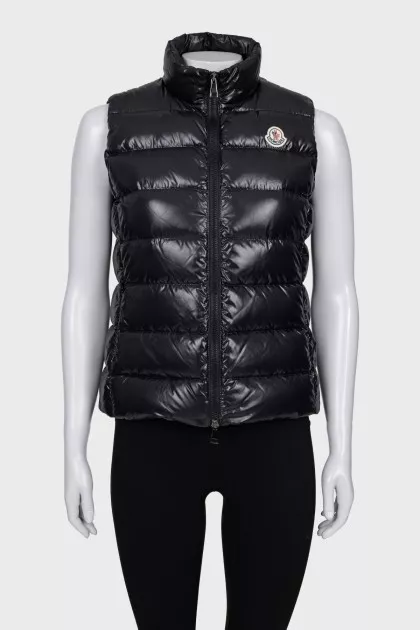 Black glossy vest