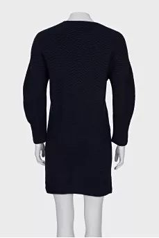 Straight wool dress with long sleeves