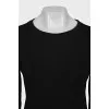 Fitted dress with decorated sleeves