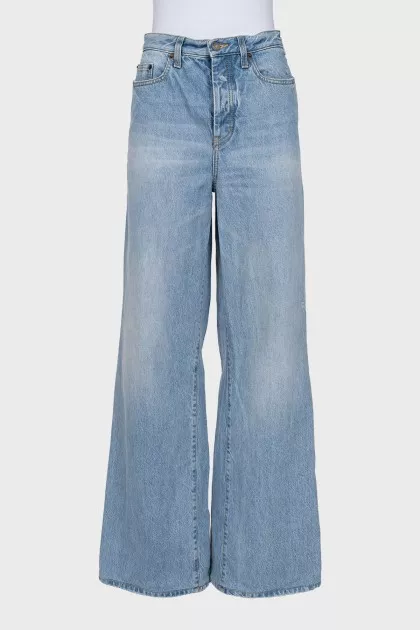 Wide leg jeans with buttons