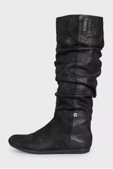 Black slip-on boots