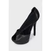 Leather shoes with textile inserts
