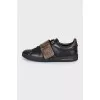 Leather sneakers with laces and Velcro