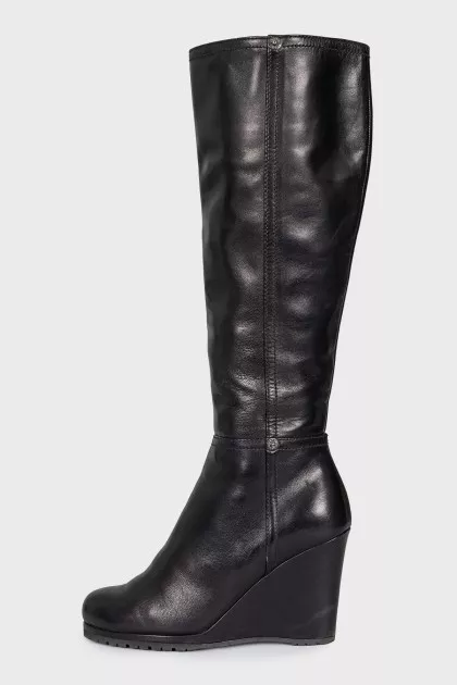 Leather wedge boots