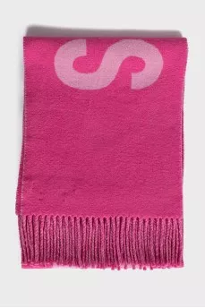 Pink wool scarf