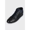 Men's black leather sneakers