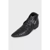 Men's boots with embossed leather