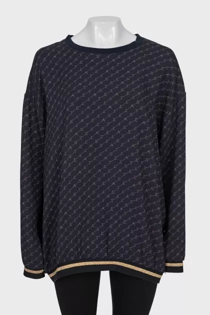 Oversized sweatshirt with a printed cut