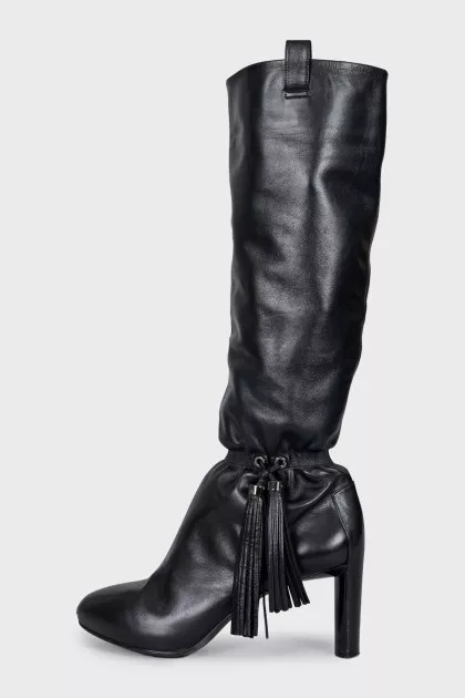 Leather tapered boots