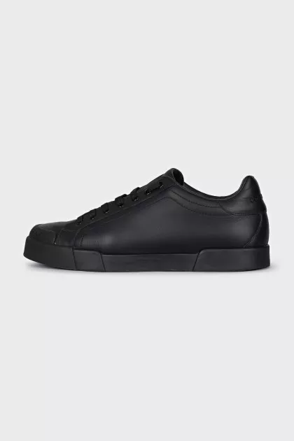 Men's sneakers made of black leather