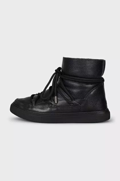 Men's insulated lace-up boots