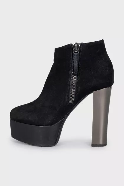 Suede ankle boots with mirrored heels