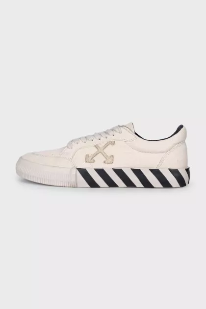 Men's textile sneakers with a brand logo