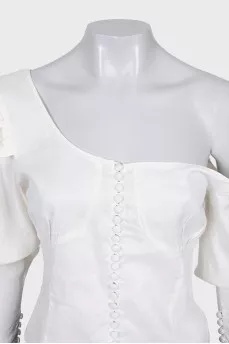 Cropped blouse with open shoulder