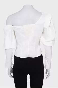 Cropped blouse with open shoulder