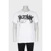 Men's white printed t-shirt