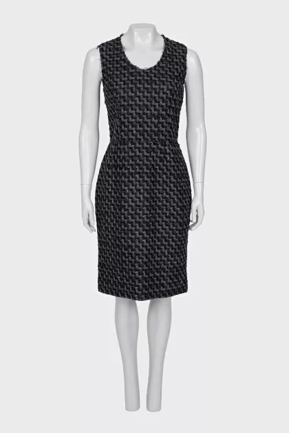 Fitted midi dress with a zipper