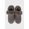 Suede Ugg boots insulated with fur