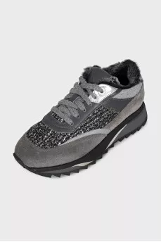 Insulated sneakers made of suede and textile