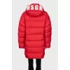 Straight-cut down jacket with a snap-button hood
