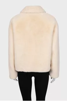 Short fur coat with a zipper