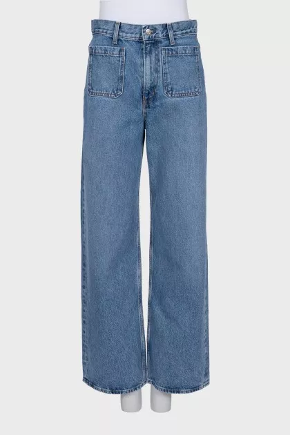High-waisted blue jeans