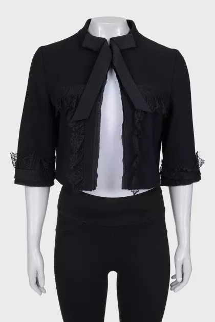 Cropped jacket with a bow