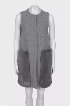 Vest with buttons and patch pockets