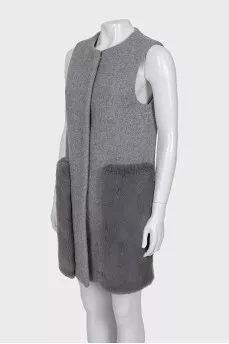 Vest with buttons and patch pockets