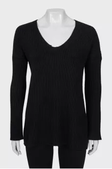 Black pullover with puff sleeves