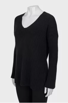 Black pullover with puff sleeves