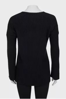 Black pullover with puff sleeves