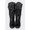 Insulated leather boots with laces